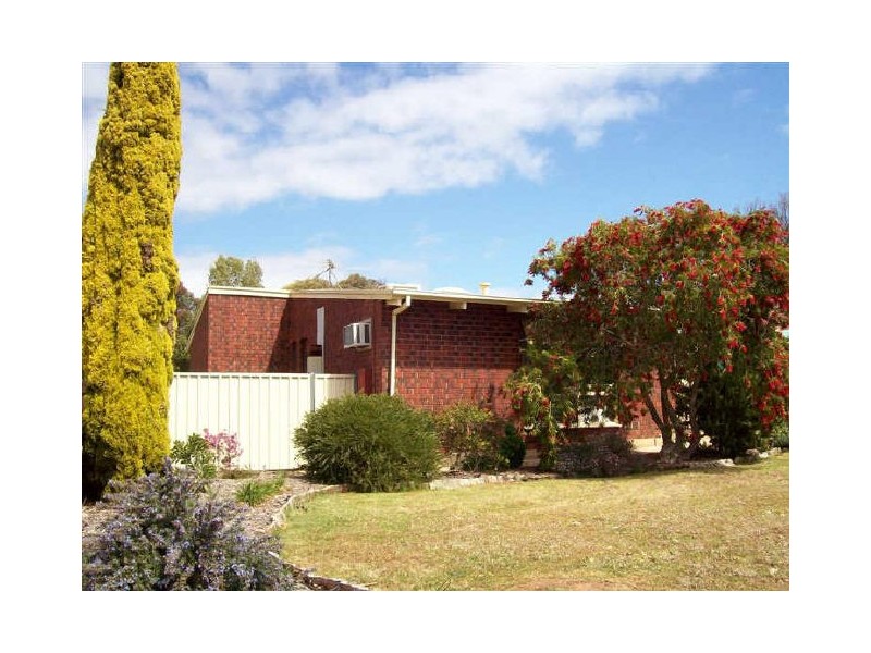 25 Flavian Crescent, Morphett Vale SA 5162