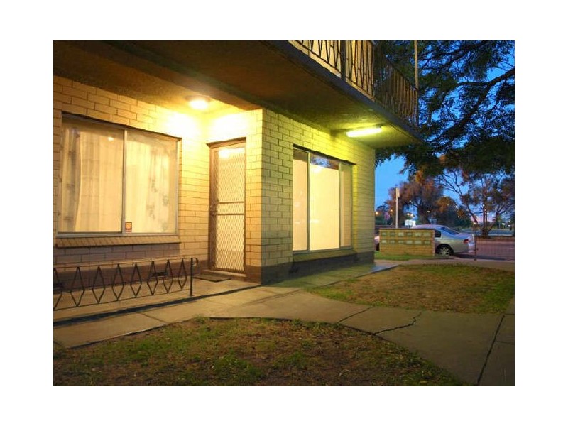 1/412 Sir Donald Bradman Drive, Brooklyn Park SA 5032