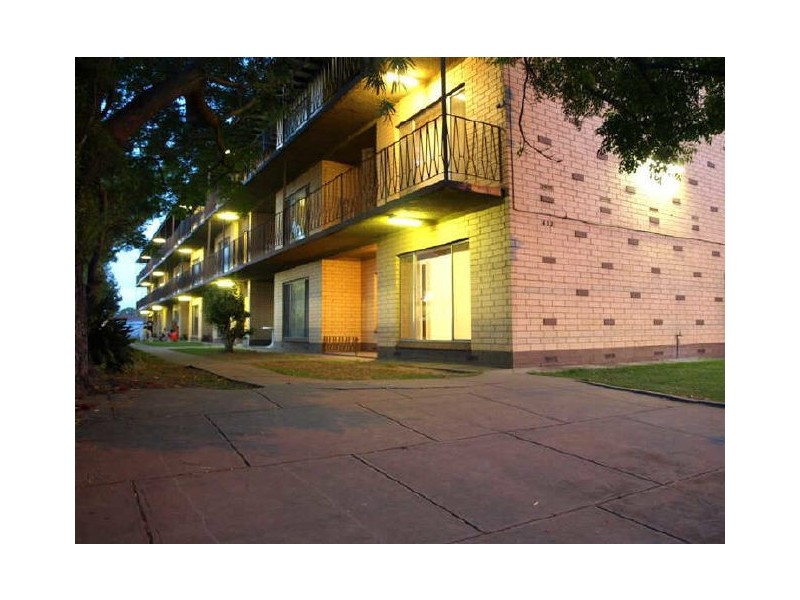 1/412 Sir Donald Bradman Drive, Brooklyn Park SA 5032