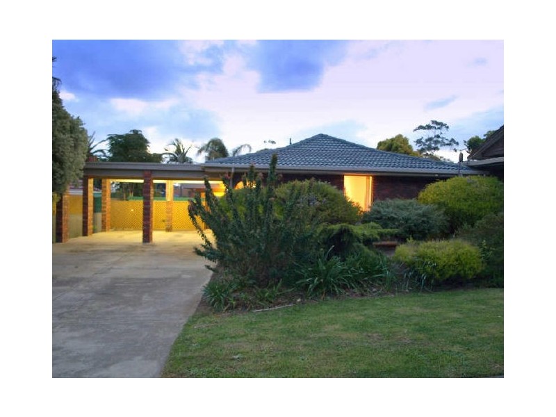 13 Clive Street, Morphett Vale SA 5162