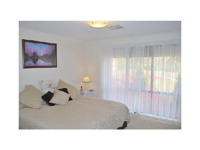 11 Parkgate Court, Onkaparinga Hills SA 5163