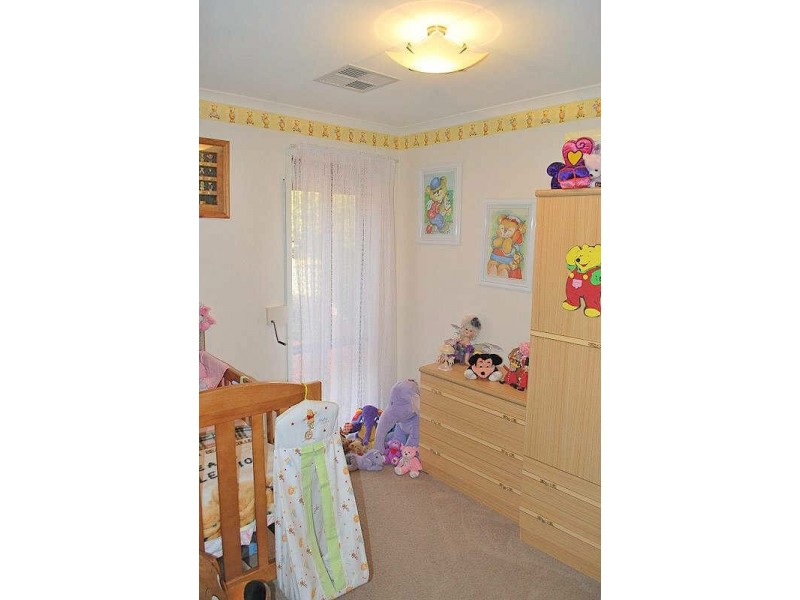 11 Parkgate Court, Onkaparinga Hills SA 5163