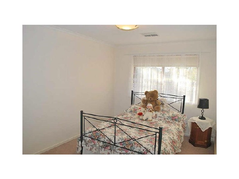 11 Parkgate Court, Onkaparinga Hills SA 5163