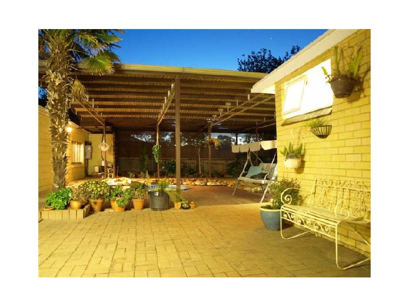 9 Amanda Way, Morphett Vale SA 5162