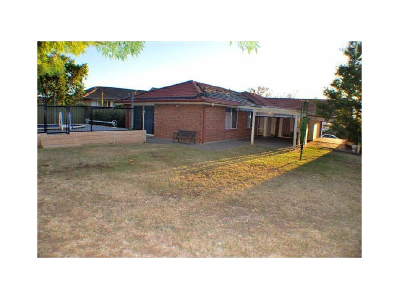 7 Oldborough Drive, Onkaparinga Hills SA 5163