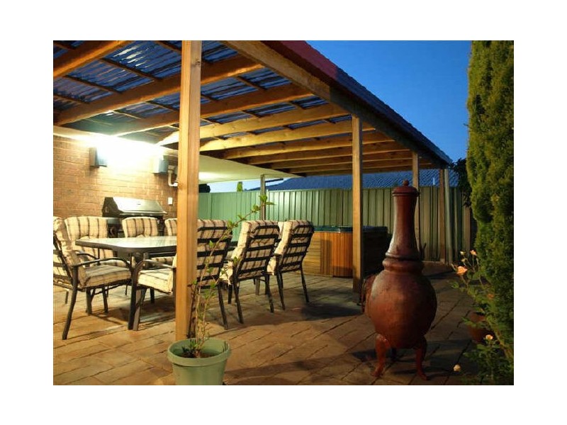 24 Larrimah Road, Morphett Vale SA 5162
