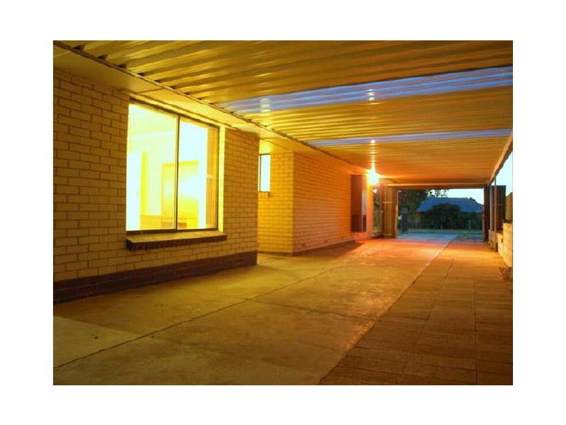 4 Eva Street, Morphett Vale SA 5162