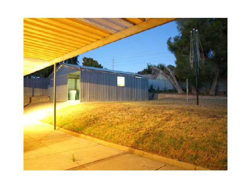 4 Eva Street, Morphett Vale SA 5162