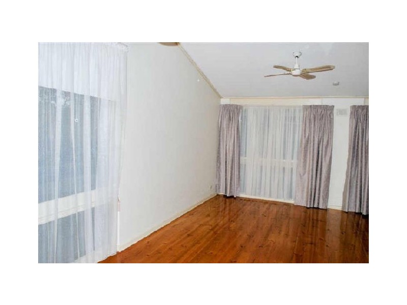 27 Grenache Road, Hackham SA 5163