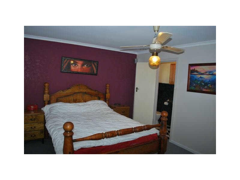 29 Calomba Crescent, Happy Valley SA 5159