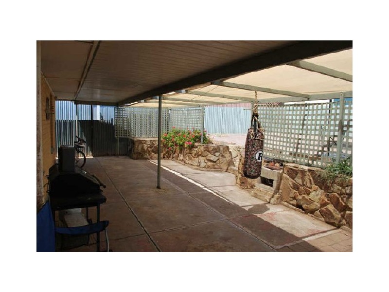 33 Collins Parade, Hackham SA 5163