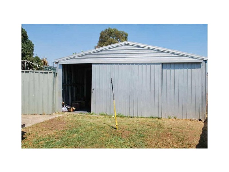 33 Collins Parade, Hackham SA 5163