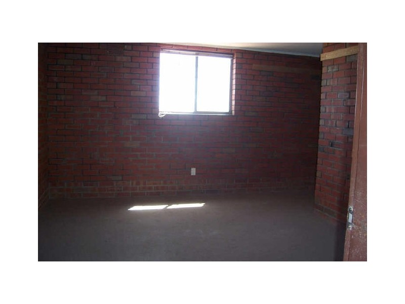 Shed 3/17 Donegal Road, Lonsdale SA 5160