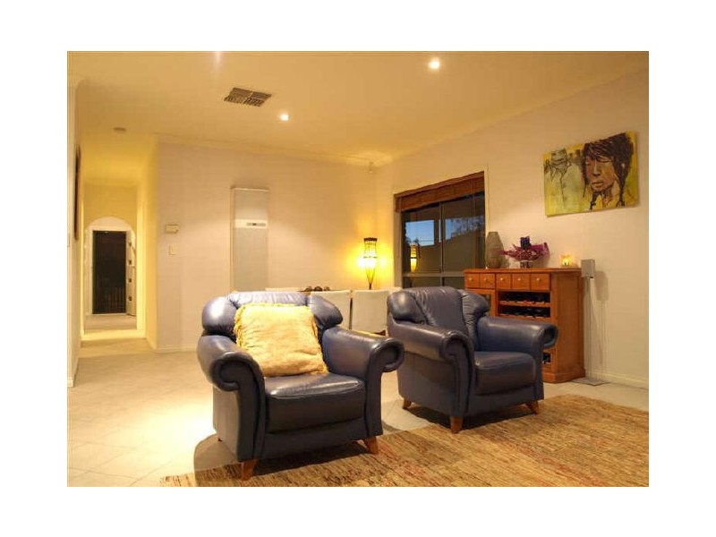 3 Allworth Drive, Happy Valley SA 5159