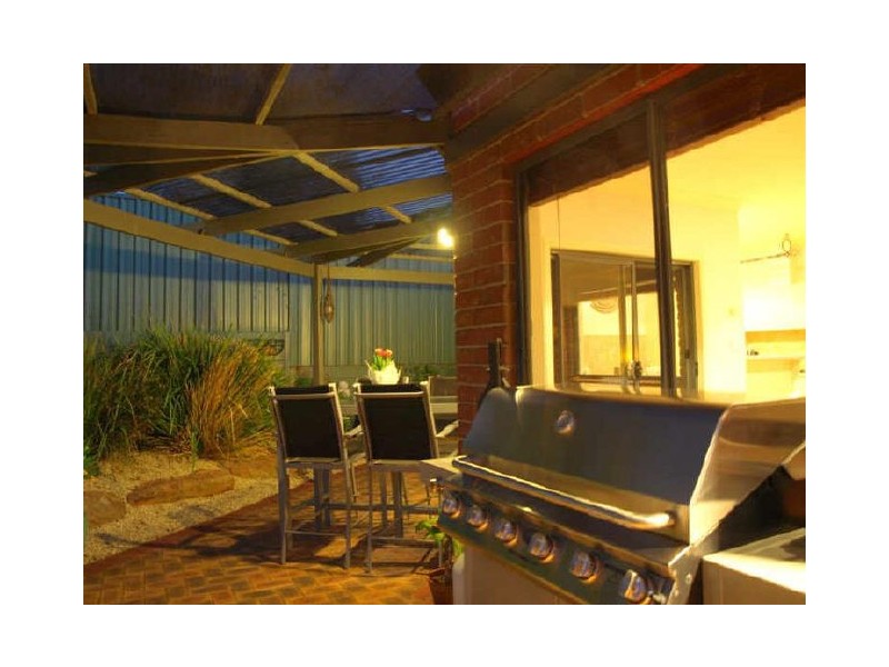 3 Allworth Drive, Happy Valley SA 5159