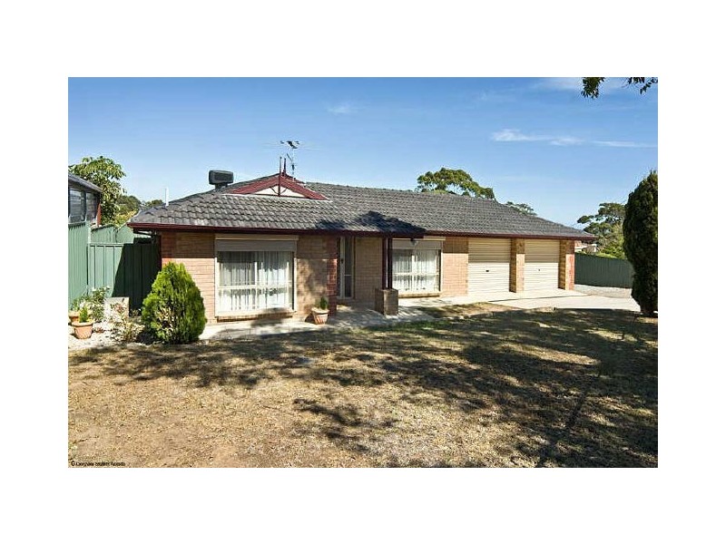 32 Candover Crescent, Huntfield Heights SA 5163