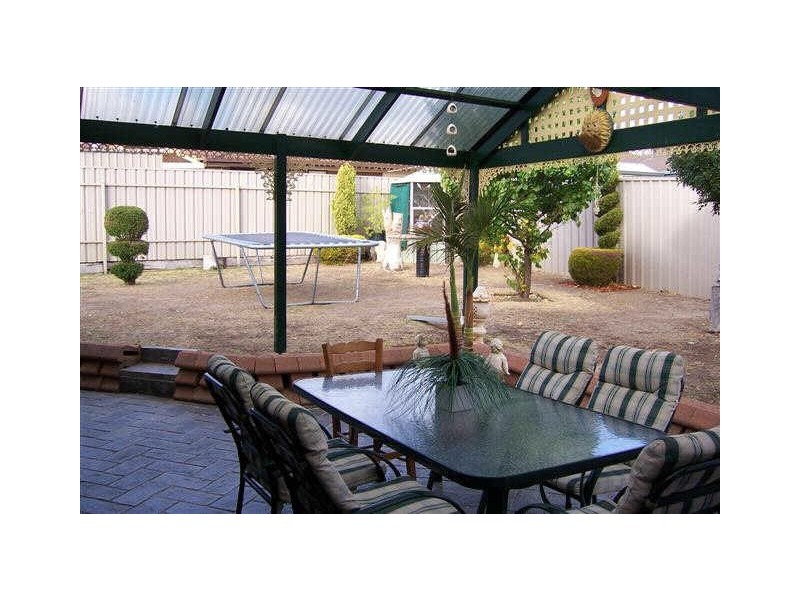 92 Mawson Circuit, Woodcroft SA 5162
