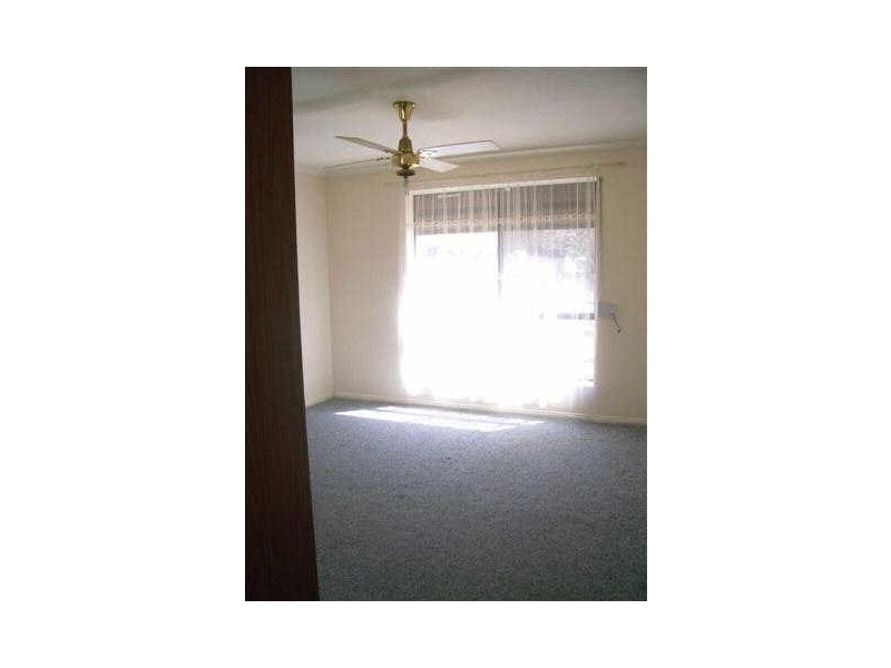 2 Flight Street, Morphett Vale SA 5162