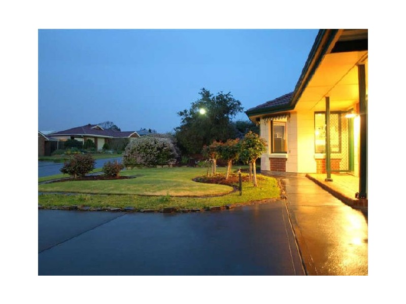 39 Marrington Circuit, Morphett Vale SA 5162