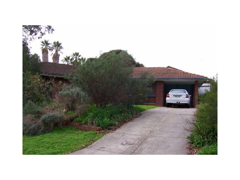 51 Pine Drive, Aberfoyle Park SA 5159