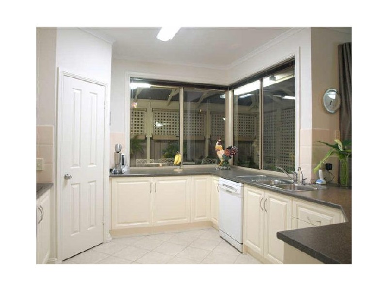 7 Torquay Drive, Seaford Rise SA 5169