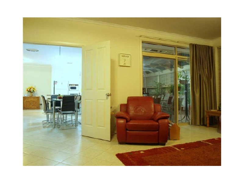 7 Torquay Drive, Seaford Rise SA 5169