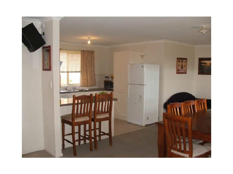 2 McGuire Court, Hackham SA 5163