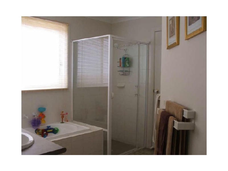 2 McGuire Court, Hackham SA 5163