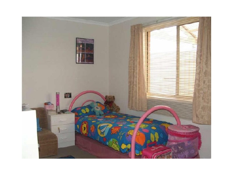 2 McGuire Court, Hackham SA 5163