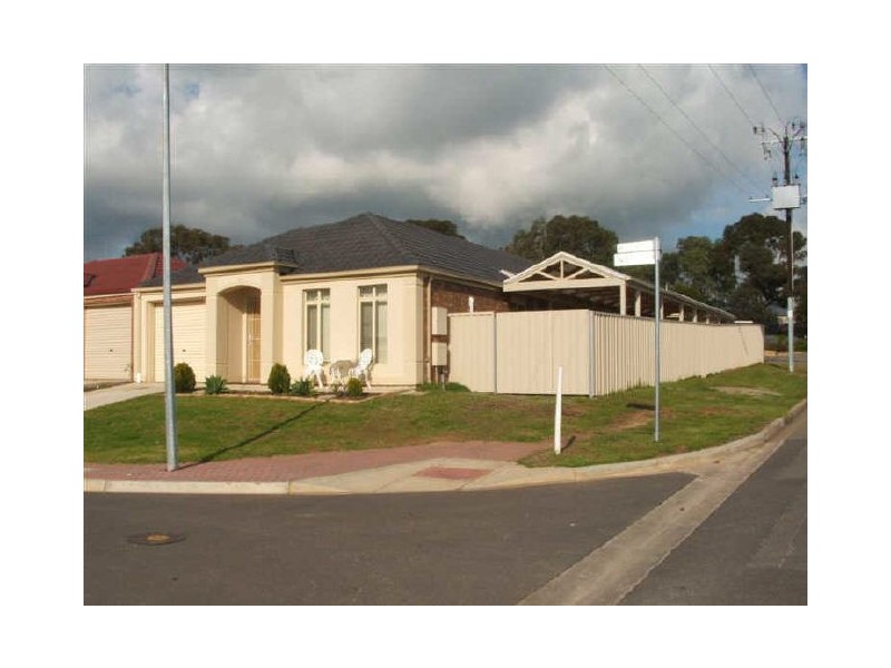 2 McGuire Court, Hackham SA 5163