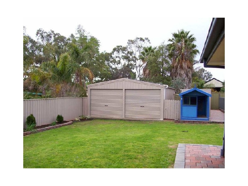 13 Walford Drive, Onkaparinga Hills SA 5163