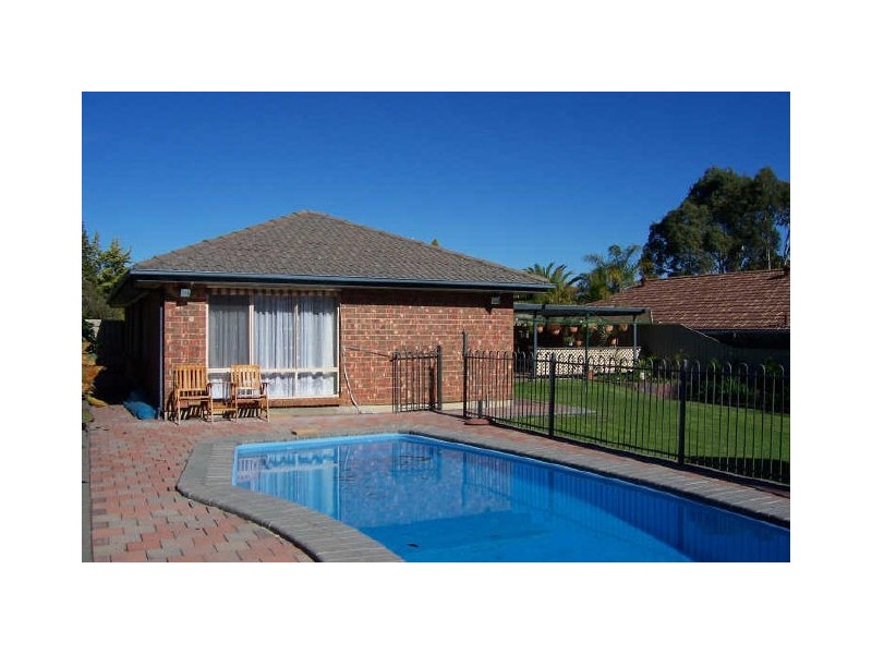 13 Walford Drive, Onkaparinga Hills SA 5163