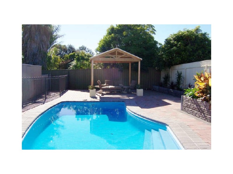 13 Walford Drive, Onkaparinga Hills SA 5163