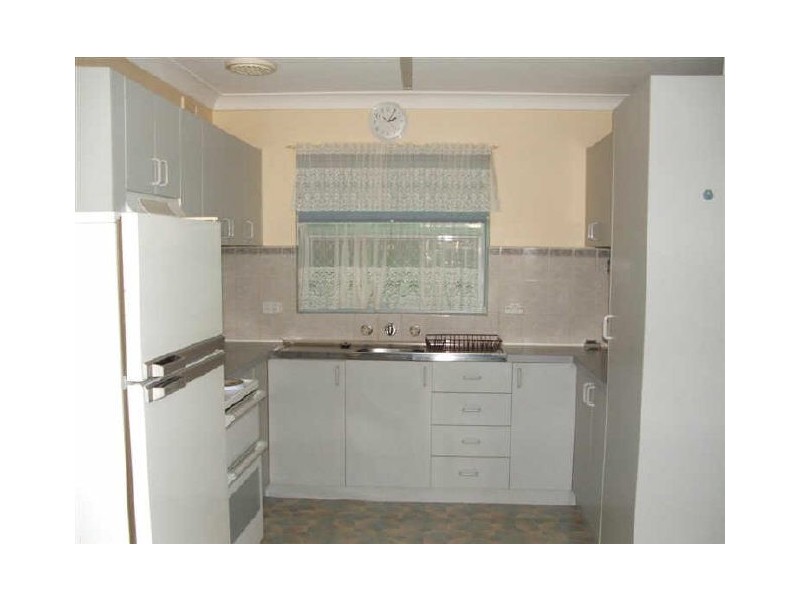 11 Lynn Place, Hackham SA 5163