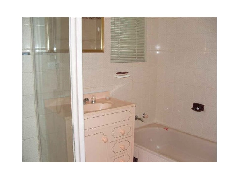 11 Lynn Place, Hackham SA 5163