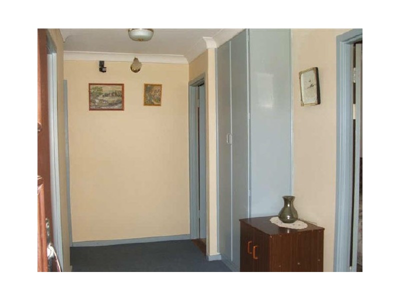 11 Lynn Place, Hackham SA 5163