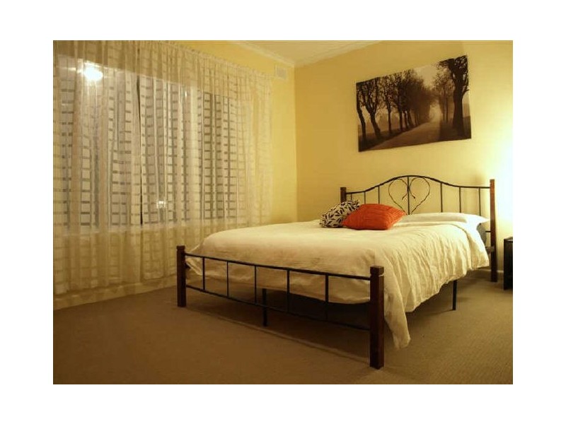 2/13 Martin Place, Christies Beach SA 5165