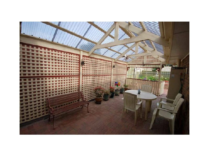 40 Bordeaux Drive, Woodcroft SA 5162