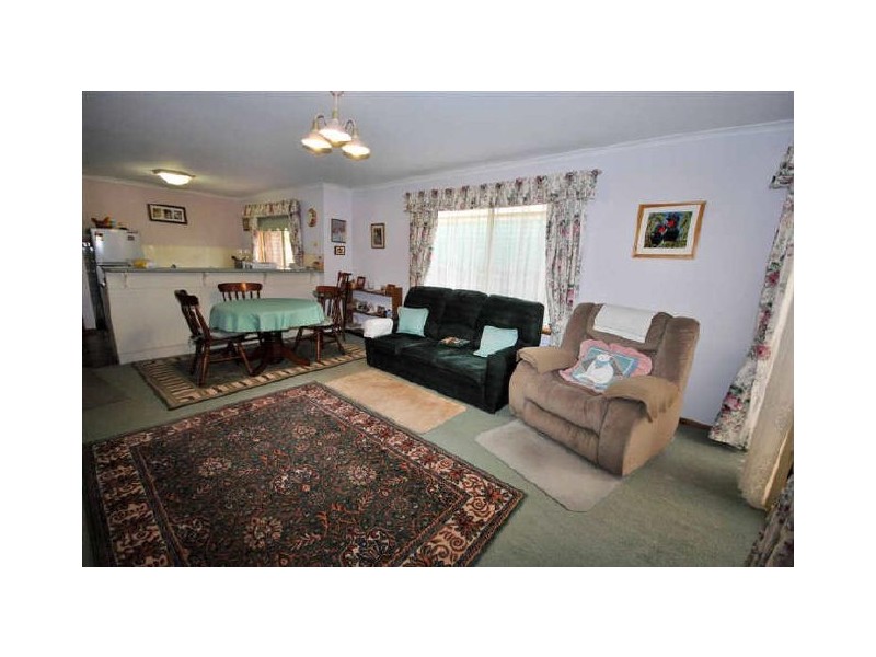 40 Bordeaux Drive, Woodcroft SA 5162