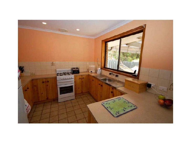 34 Gledsdale Road, Hallett Cove SA 5158