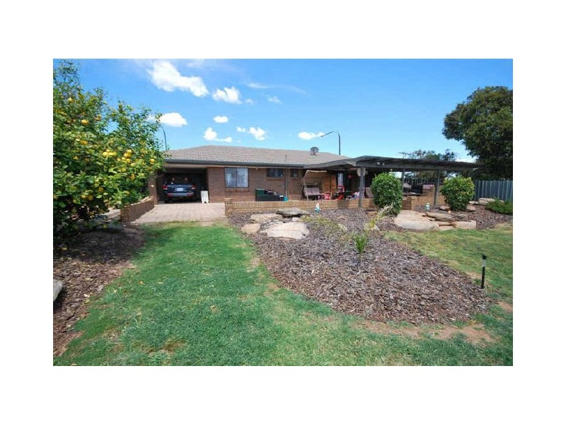 34 Gledsdale Road, Hallett Cove SA 5158