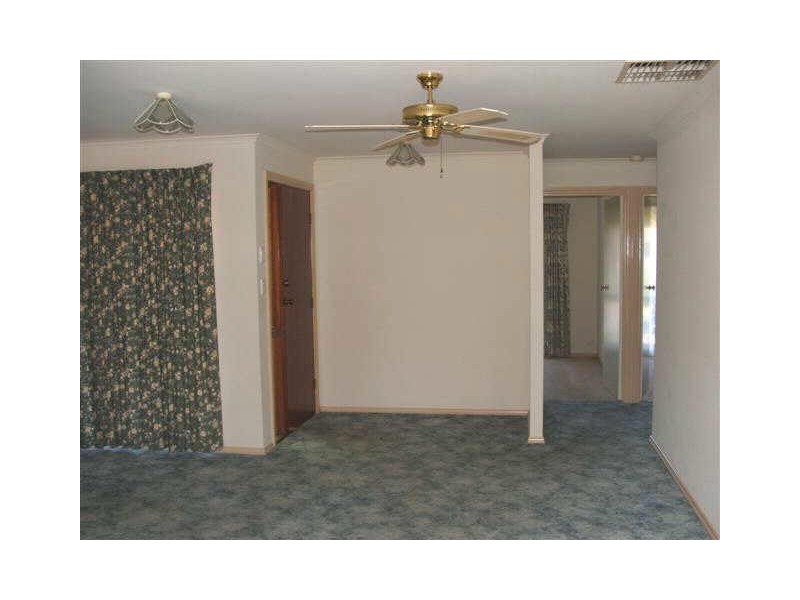 15 Birch Avenue, Seaford SA 5169