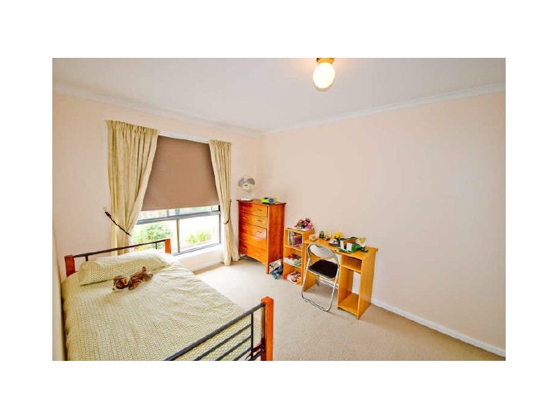 14 Caspian Court, Woodcroft SA 5162