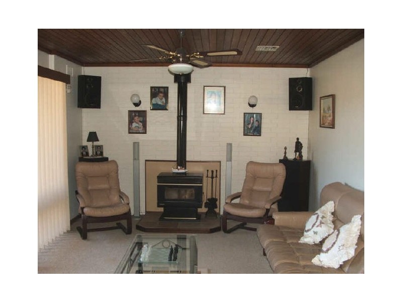 11 Collie Avenue, Port Noarlunga South SA 5167