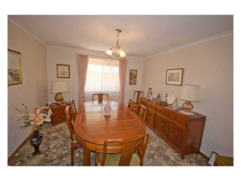 13 Sandalwood Grove, Woodcroft SA 5162