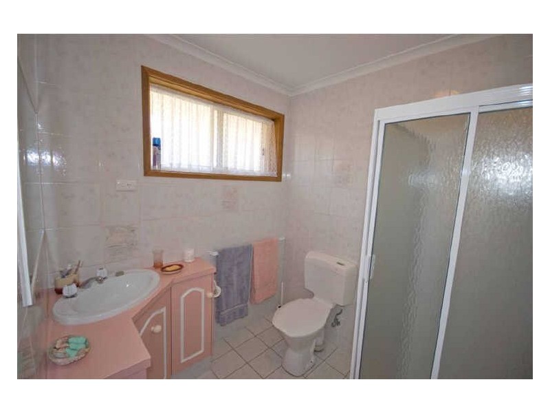 13 Sandalwood Grove, Woodcroft SA 5162