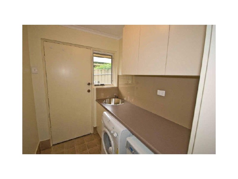 15 Shetland Street, Woodcroft SA 5162