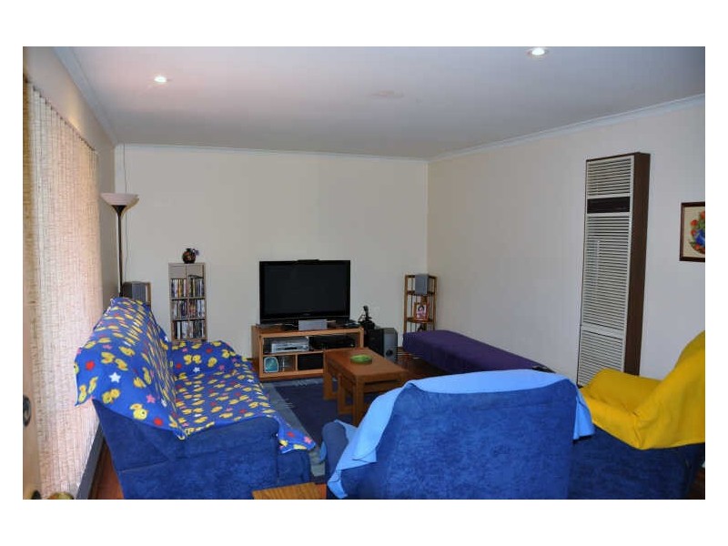 13 Education Road, Happy Valley SA 5159