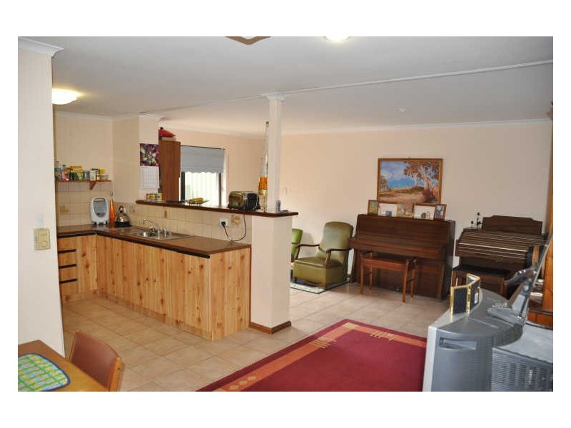 13 Education Road, Happy Valley SA 5159