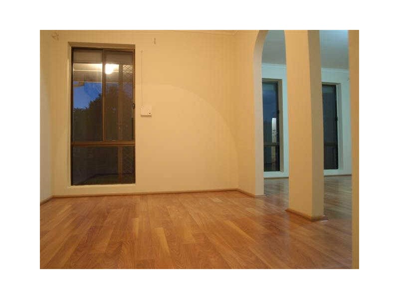 9/2 Woodcock Place, Morphett Vale SA 5162